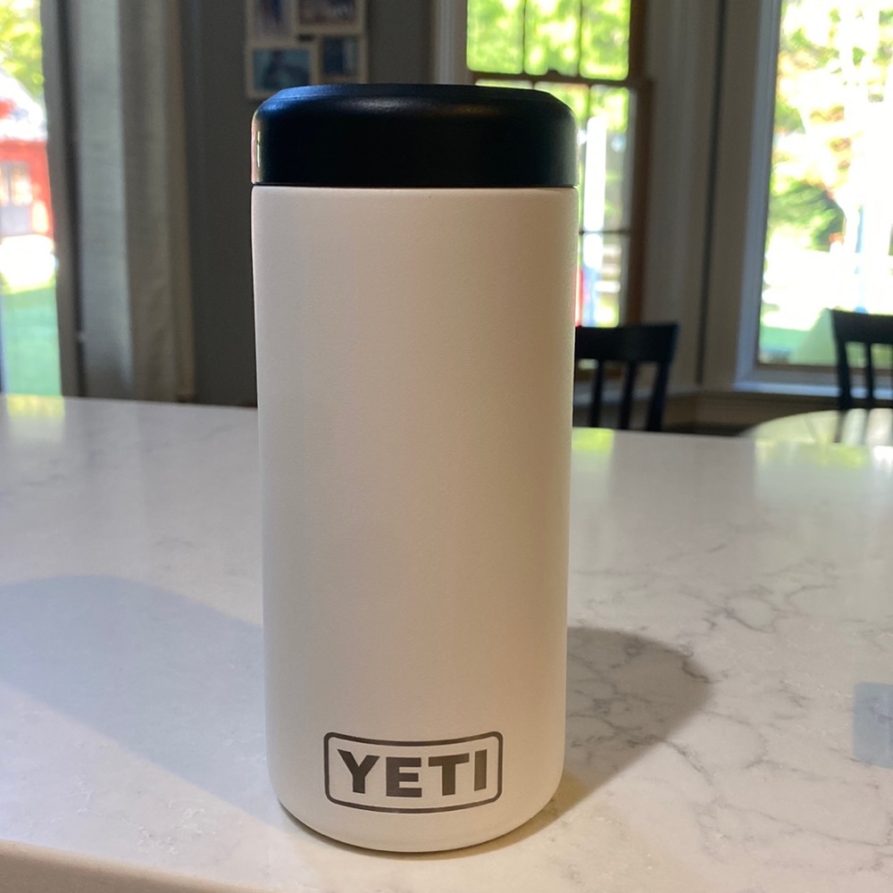 Yeti Colster - 12 ounce slim can - white